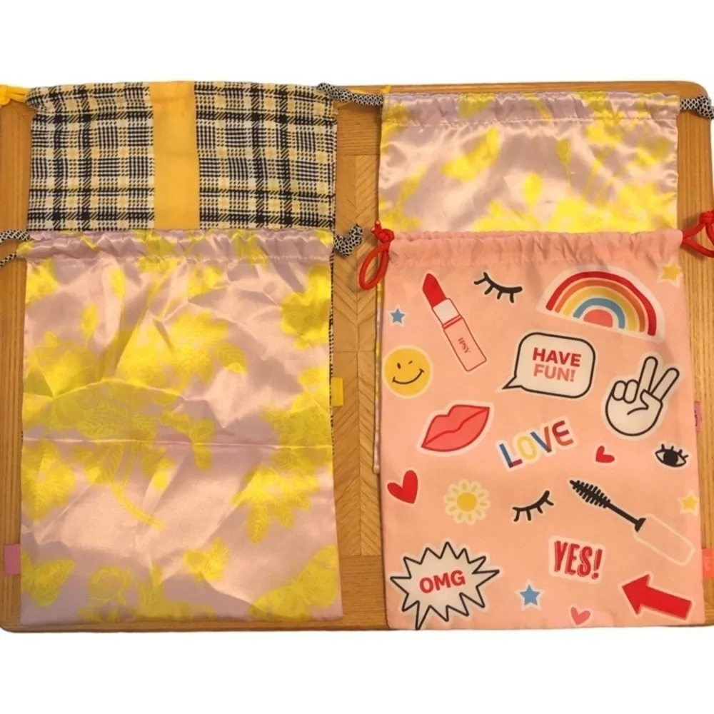 4 Pc. Assorted Ipsy Drawstring Bag Bundle - Picture 6 of 6